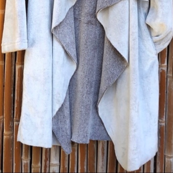 Super Soft Silver/Gray Velour Waterfall Long Robe - Picture 3 of 5